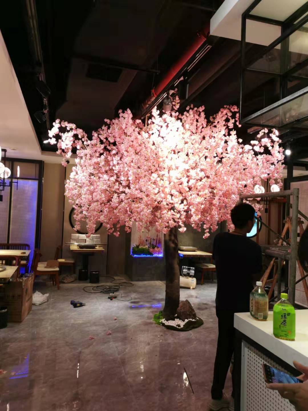 仿真樱花树仿真人造草坪_人造球场草坪_山东绿地人造环草坪有限公司